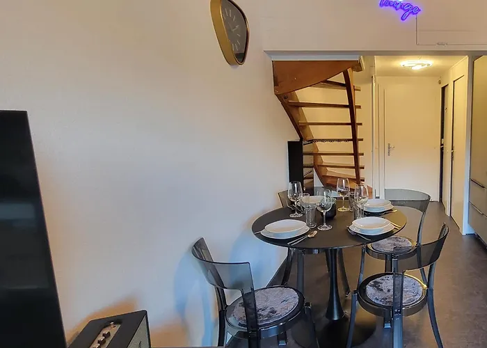 Lakeview Loft*lake/ferry Access* Lejlighed *